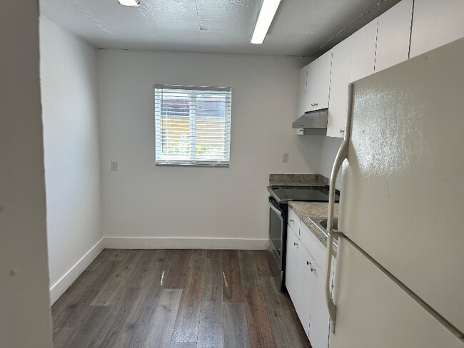 Photo - 7901 Johnson St Apartamento Unidad 2