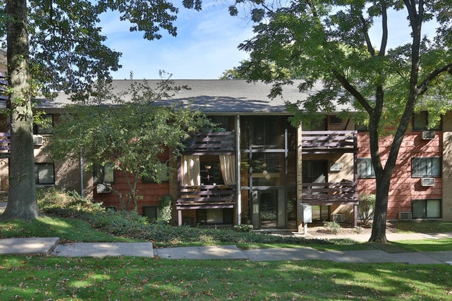 Photo - Great Notch Village