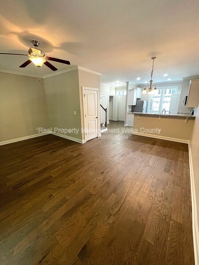 Photo - 139 Cobalt Creek Way