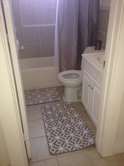 Photo - 4266 Melrose Ave Unidad 20