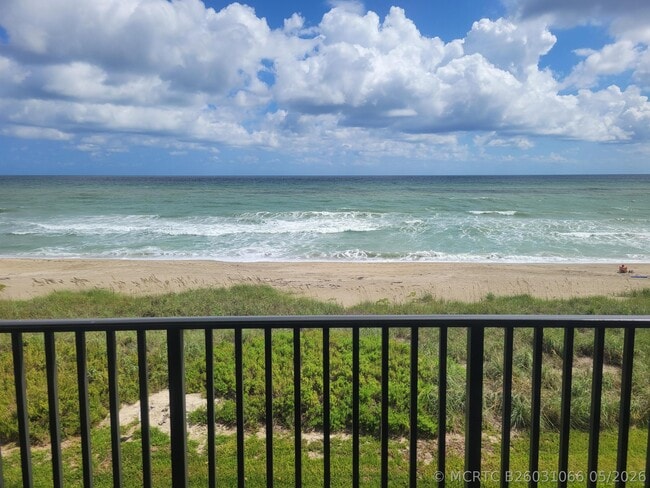 Building Photo - 10152 S Ocean Dr Unit 418b