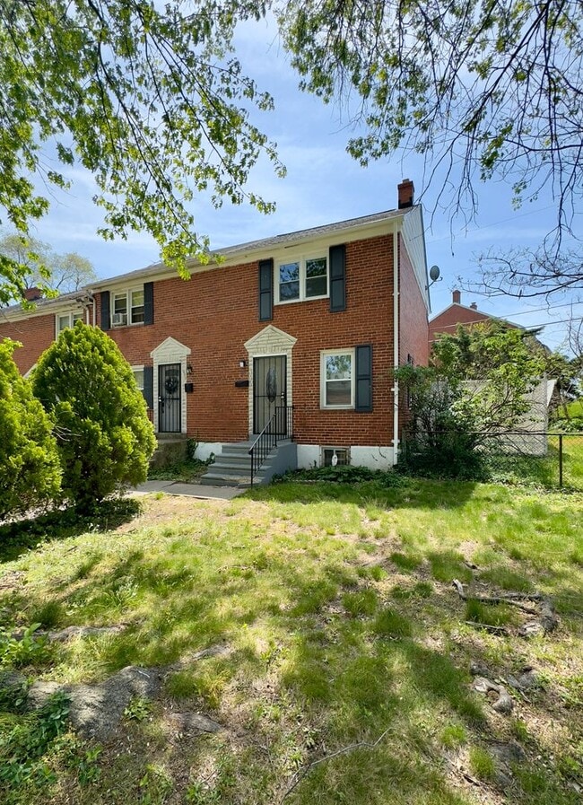 Charming 2Bed/1Bath in Cameron Village, MD - Charming 2Bed/1Bath in Cameron Village, MD Casa