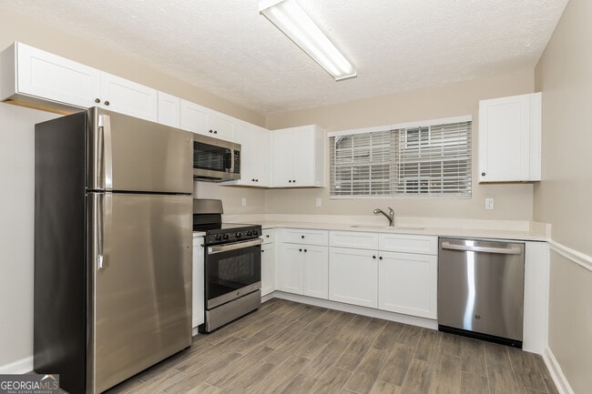 Photo - 5485 Denny Dr