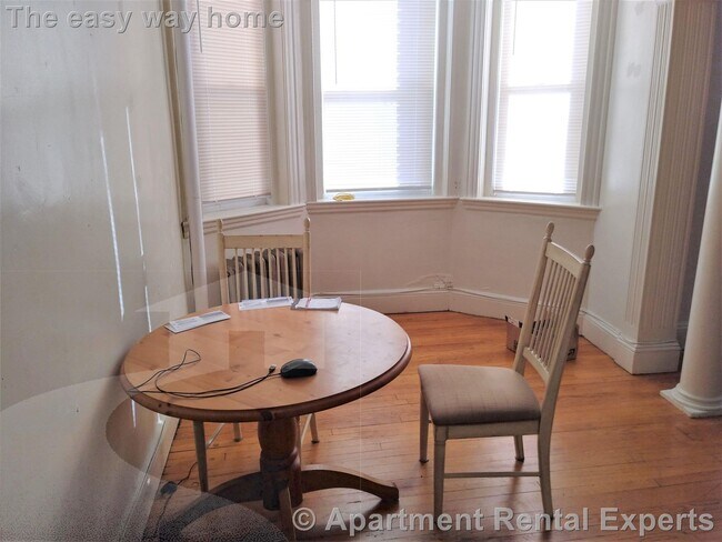 Photo - 475 Highland Ave Unidad #3