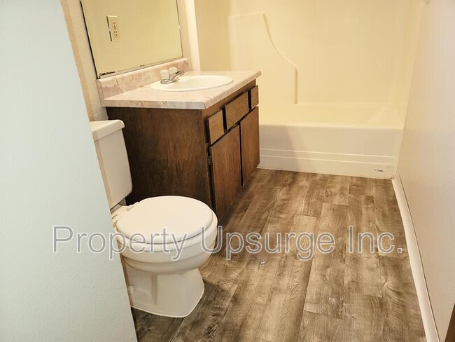 Photo - 4400 Dogwood Ln