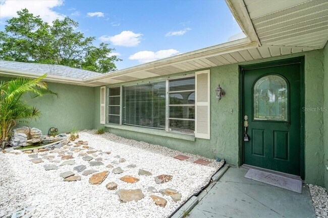 Photo - 1405 Cambridge Dr