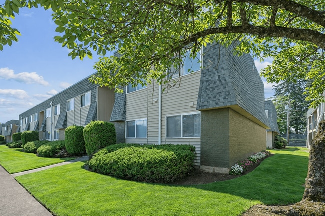 Villas at Bridge Creek