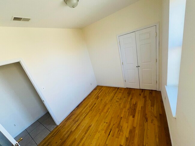 Photo - 250 S Orange Ave Unit 8