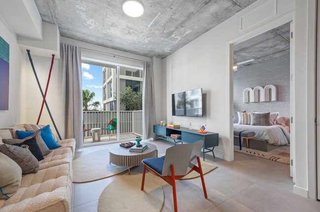 Building Photo - AMLI Wynwood Rental