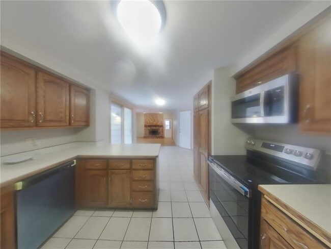 Photo - 4845 Orleans Ln N