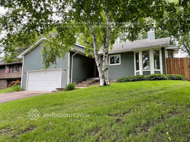 Photo - 5325 W 140th St