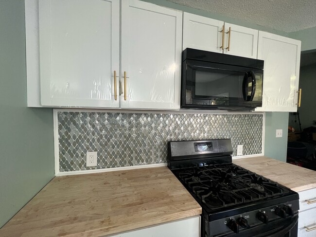 Photo - 64 Fairview St Unit 1