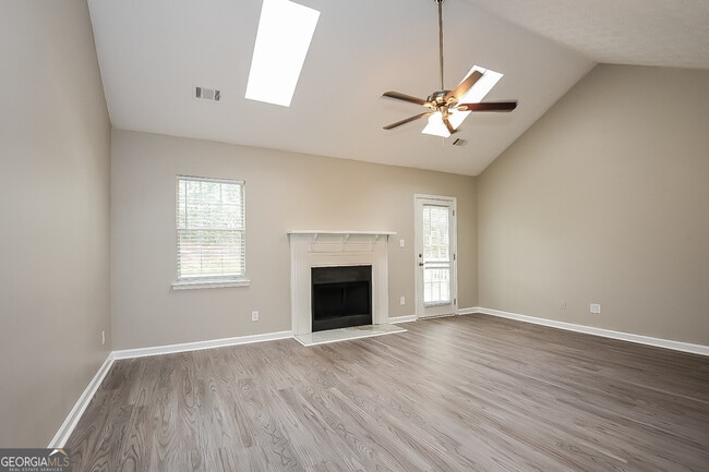 Photo - 1635 River Glen Rd