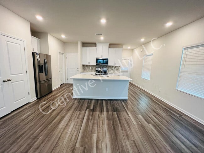 Photo - 280 Brook Farm Ln