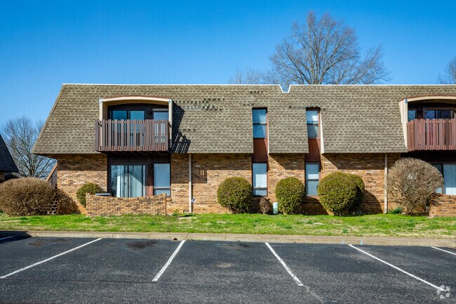 Photo - Cambridge Square