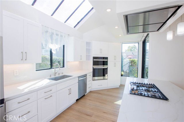 Photo - 7 Sweetwater