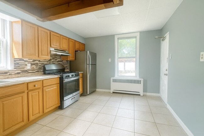 Building Photo - 187 22nd St Unit 1 Rental