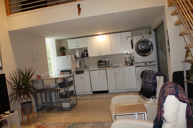 Photo - 5862 Homeland Rd