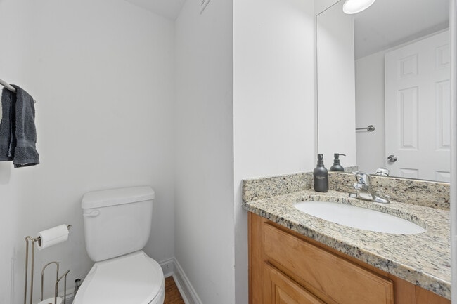 Photo - 14 Villa Ct SE Unit 14