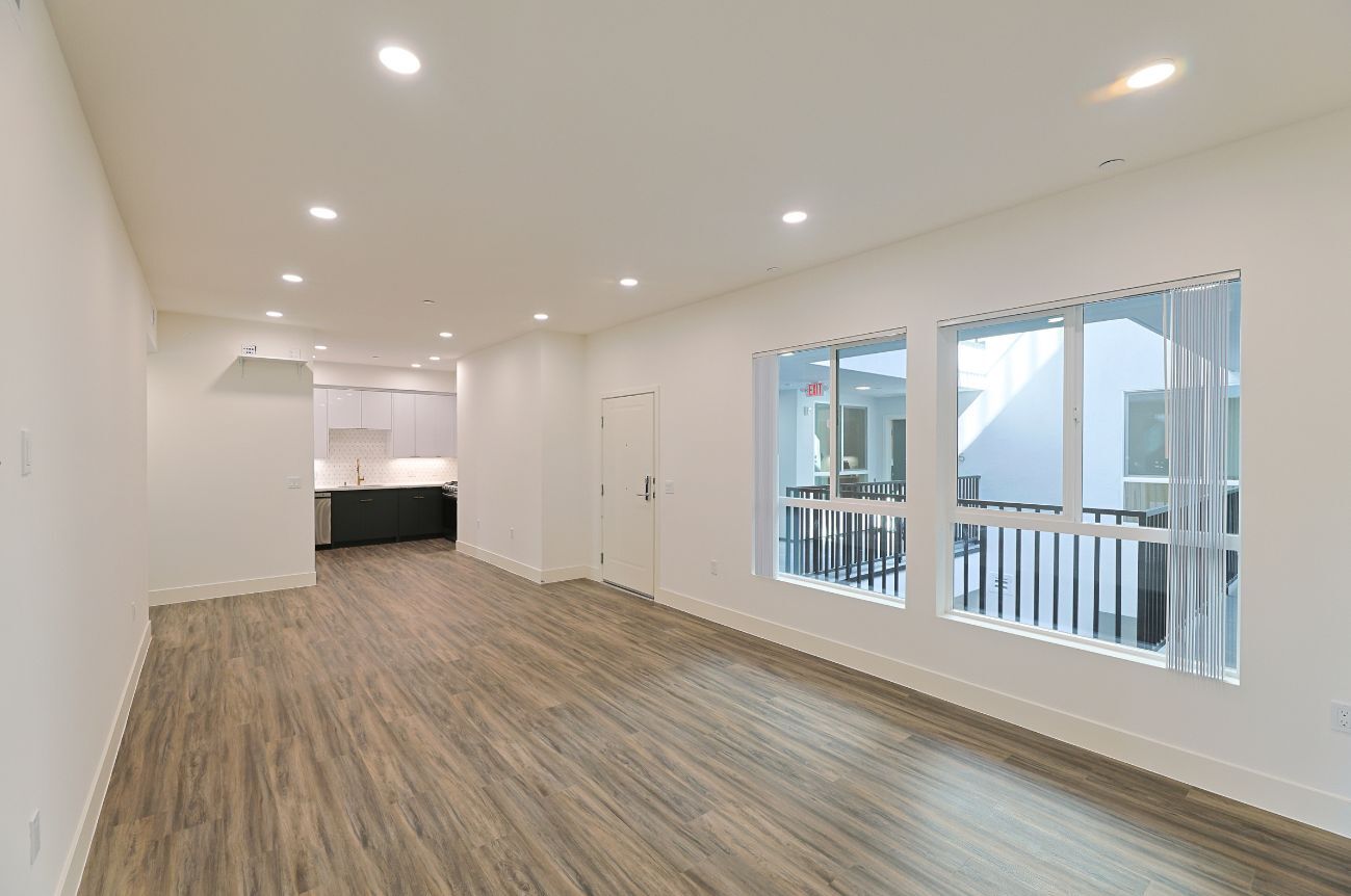 Unidad E - 4000 Mont Clair Street Apartamentos