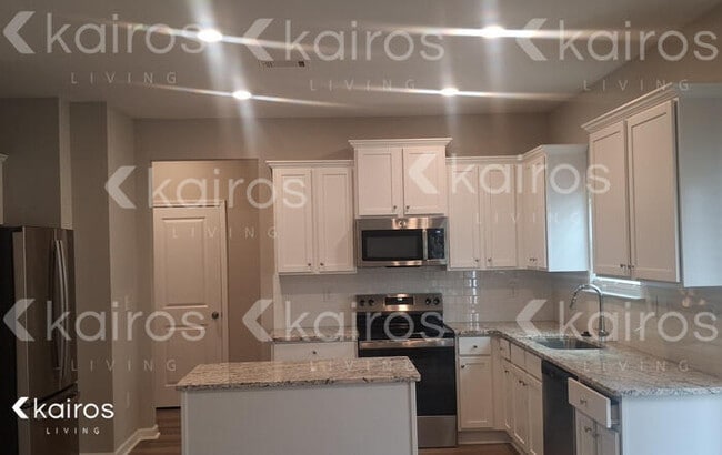 Photo - 7105 Foggy River Dr