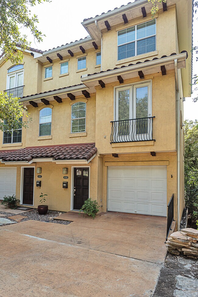 Photo - 603 Upson St Unidad B Rental