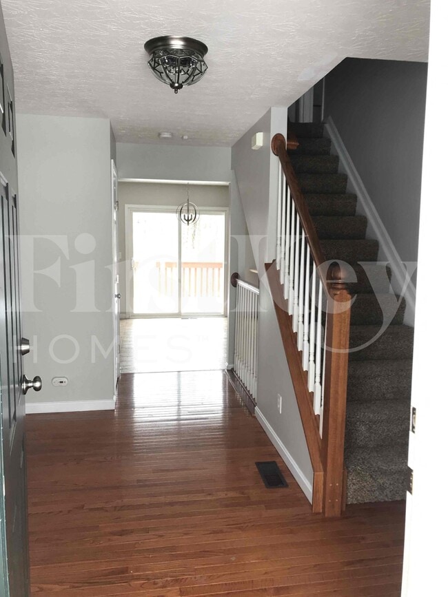 Photo - 103 Sydneys Ct