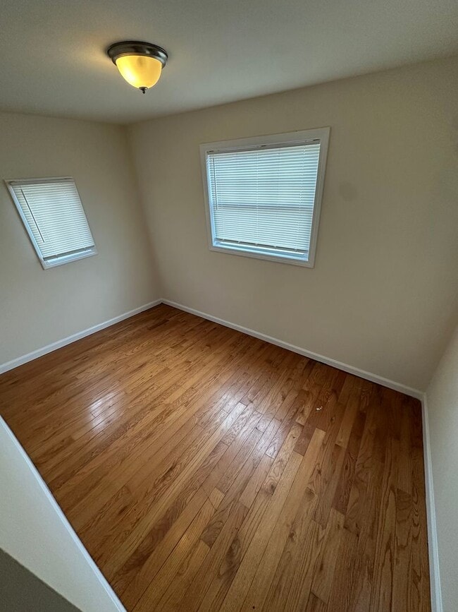 Photo - 227-231-231 Spring St Unit 231 3rd Fl