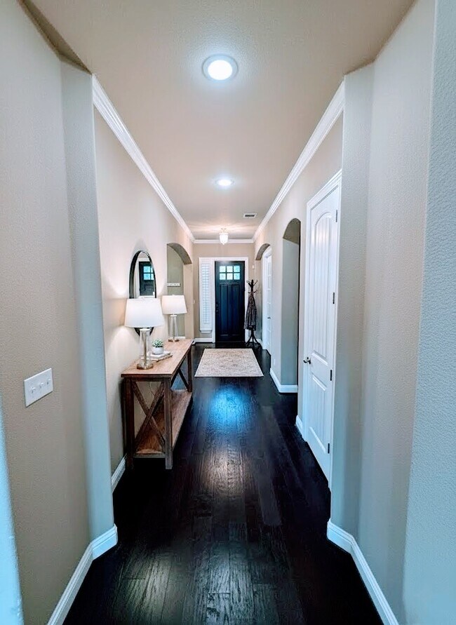 Photo - 5900 Lipan Apache Bnd