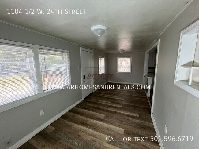 Photo - 1104 1/2 W. 24th Street-