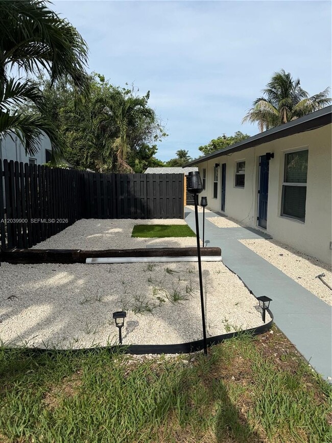 1533 NW 2nd Ave Unidad 1
