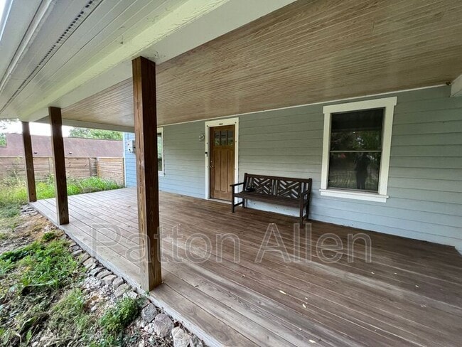 Photo - 135 Michigan Ave