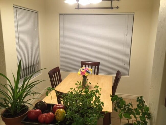 Photo - wonderful 3 bedroom townhome with a great location!
