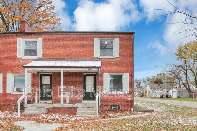 Photo - 2239 Homestead Dr