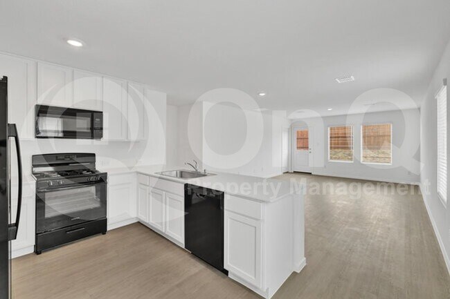 Photo - 3101 Tokara St