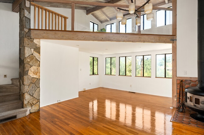 Photo - 20932 Canyon Trl Unit 2