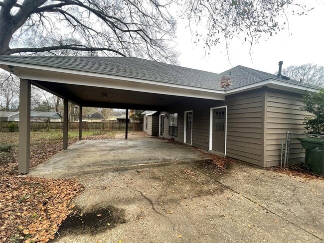 Photo - 4013 Meredith Dr