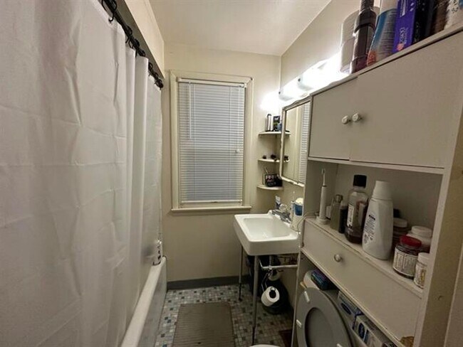 Photo - Quaint 1 bedroom house