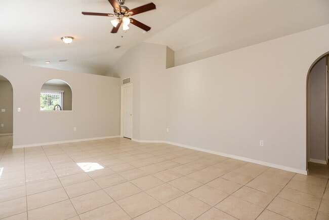 Photo - 17026 Ongar Ct