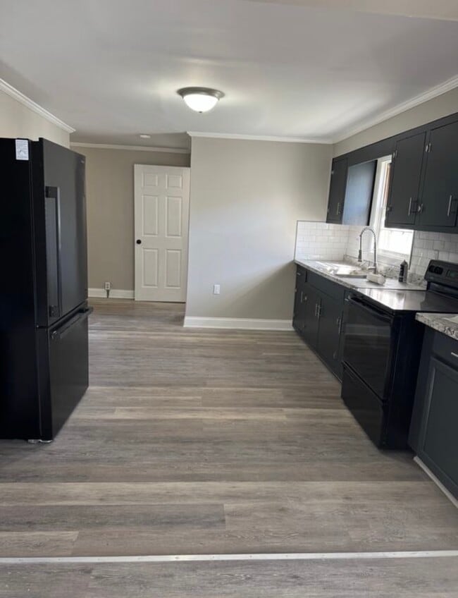 Photo - 1107 Fuller St