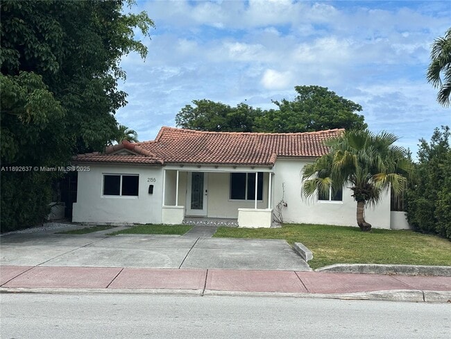 Photo - 2155 Biarritz Dr