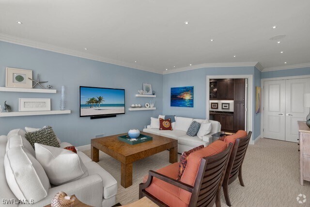 Building Photo - 2400 Gulf Shore Blvd N Unit PH#4 Rental