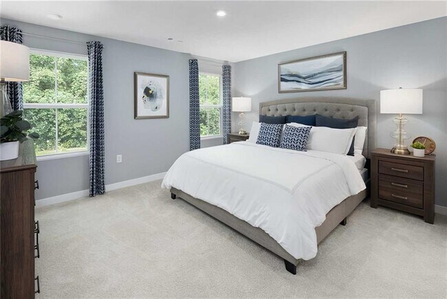 Photo - 150 Oakleigh Dr