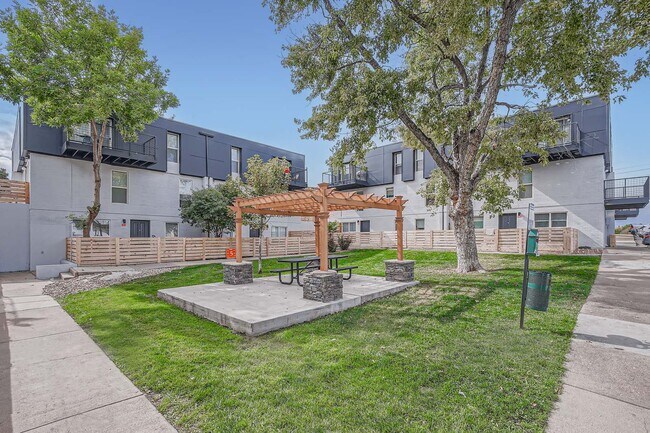 Photo - Heights on Huron