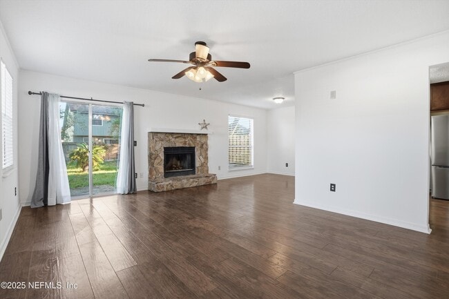 Photo - 11365 Tanager Dr S