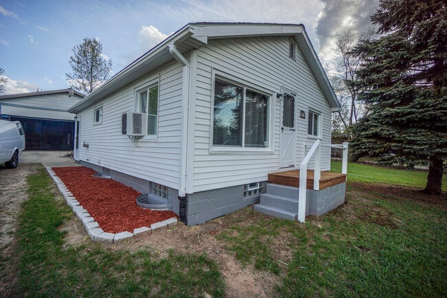 Photo - 117 Cherry St