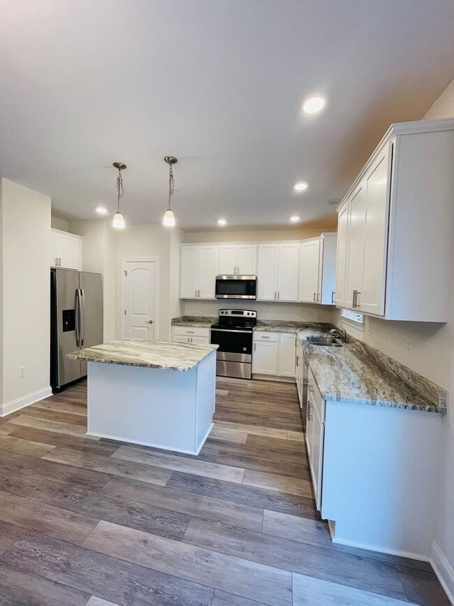 Photo - *BRAND NEW!* Townhouse for Rent in Crescen...