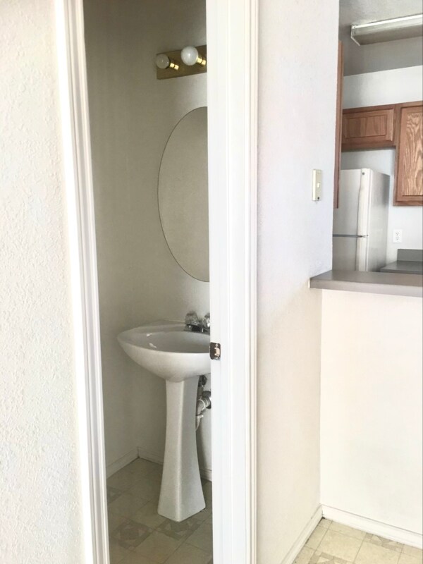 Photo - 5806 Redstone Dr