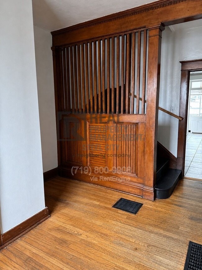 Photo - 212 W Evans Ave