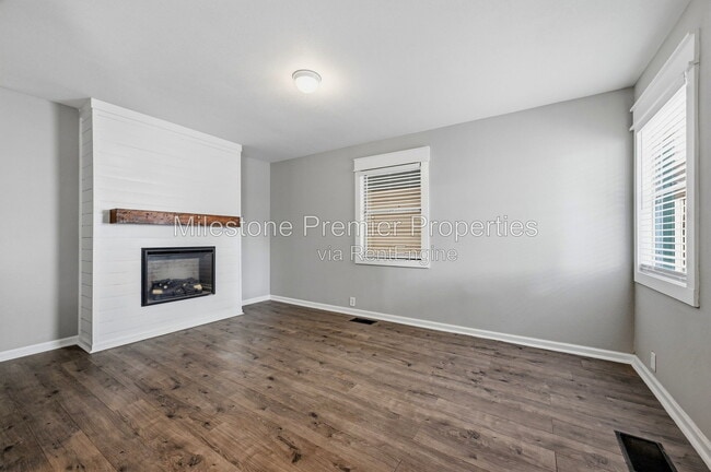 Photo - 920 S Lee Ave